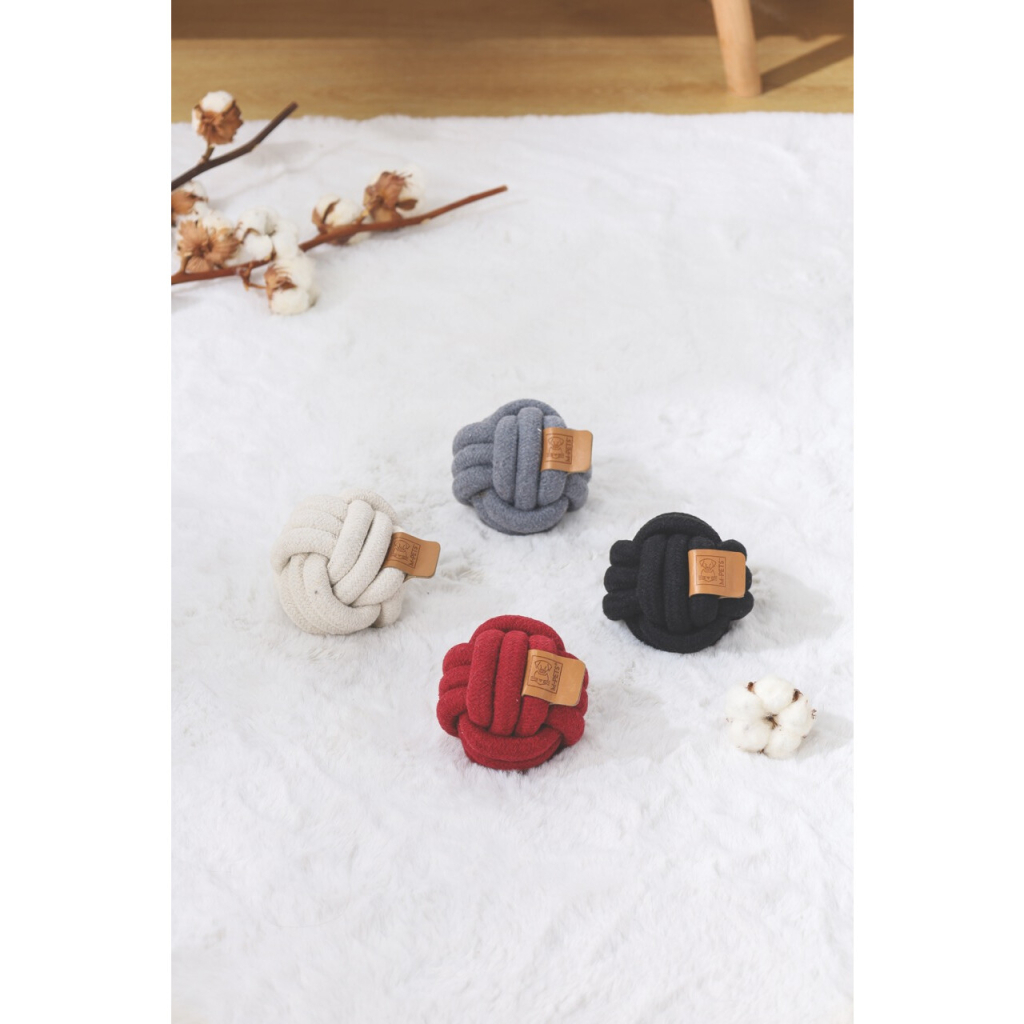 M-Pets Örgü Top Köpek Oyuncağı 6,5cm (Siyah) — görsel 3